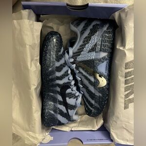 Nike Ja morant 3 Shoe warning label ( metallic silver) men’s size 6